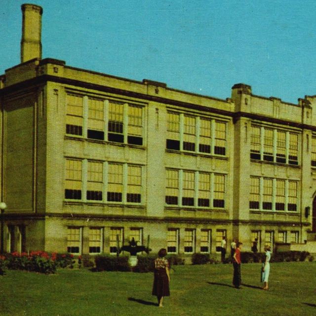 VINTAGE 1950S MCKEESPORT High School Mt Mount Pleasant Postcard