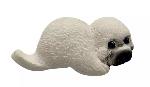 Brooch Pin Fluffy Baby Seal Pup Sea Lion Cute Marine Mammal Animal White 1" X 2"