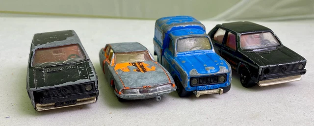 MAJORETTE - LOT De 4 Voitures -Acadiane-Porsche 924-Renault 18