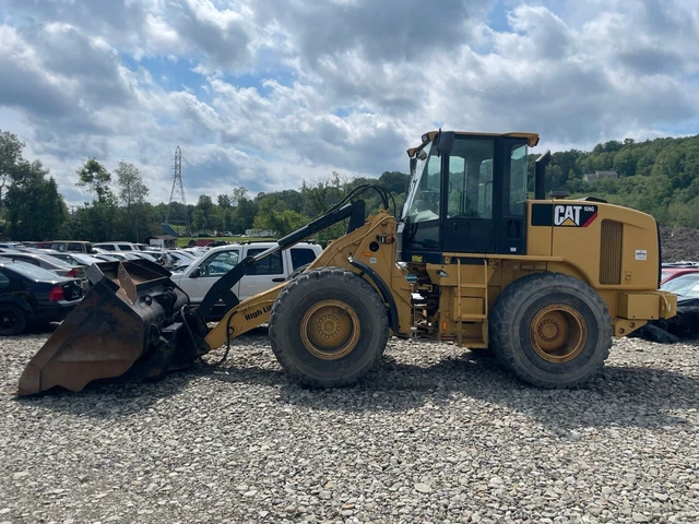 2004 CAT 924G High Reach Loader