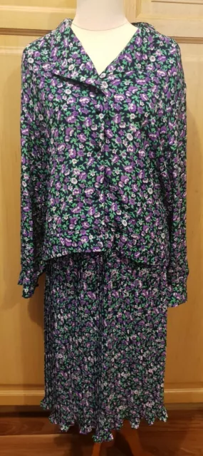 Vintage 2 piece Ladies Outfit - Floral - top & skirt Ken shaw - Aus Made size 12