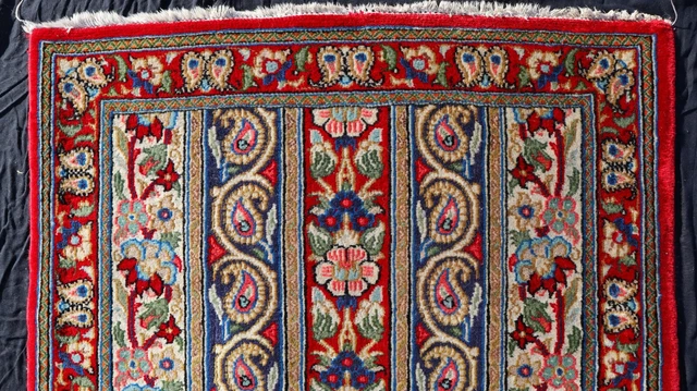 Tapis tissés à la main : Ispahan persan par Maître Shahabpour