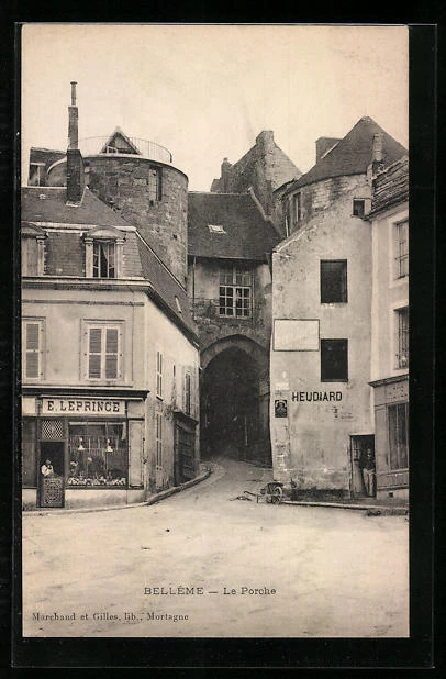 CPA Belleme, Le Porche