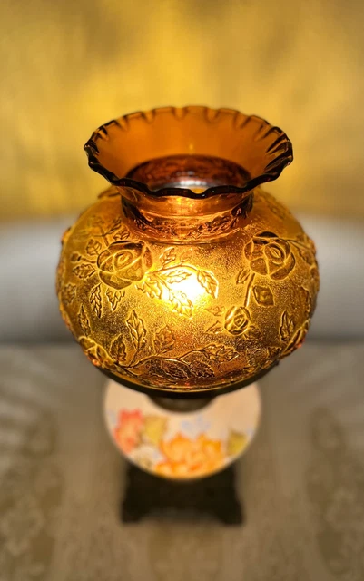 Vintage Hurricane GWTW Amber Lamp