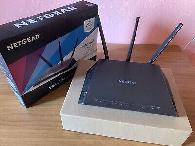 Modem router Netgear Nighthawk D7000 come nuovo