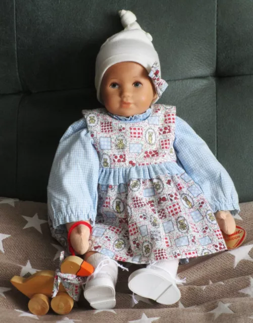 Babypuppe, Glückskind v. Käthe Kruse mit Originalkleidung und Etikett 40 cm groß