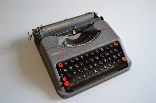 Machine A Ecrire Hermes Baby 1935