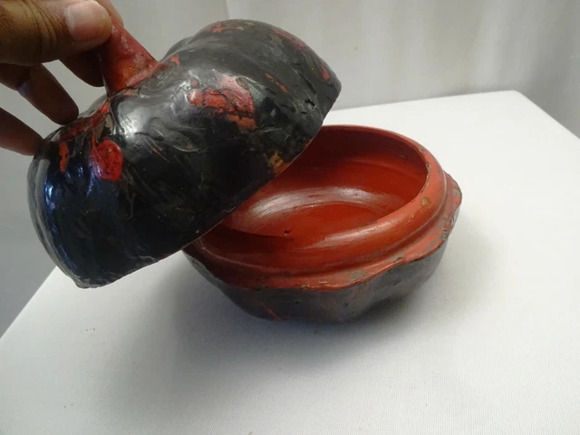 Antique Burmese Lacquerware Pumpkin Box Jewelry Box Black & Red Color Collectib" 9