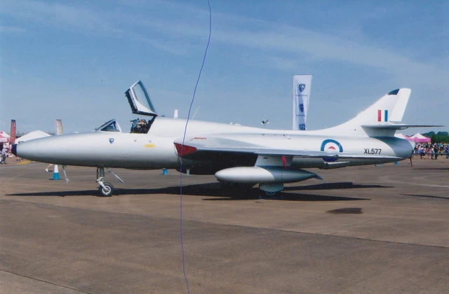 MILITARY AIRCRAFT PHOTO Of An Raf Hawker Hunter Picture Xl577 ...