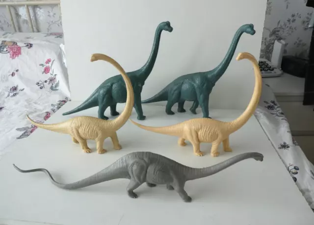 Vintage British Natural History Museum Invicta Large Dinosaurs Bundle  Figures