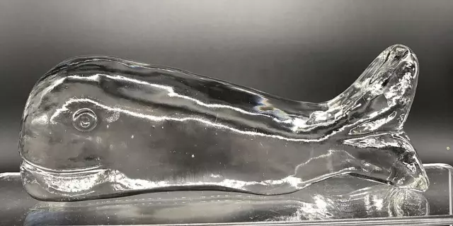 Art Glass Clear Whale Paperweight Figurine Coastal Beach Cottage Retro EUC