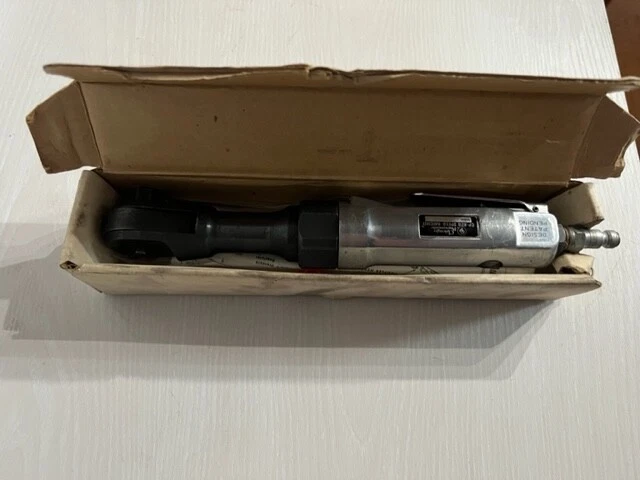 ** Chicago Pneumatic CP828 Speed Air Ratchet 3/8” Drive** 2