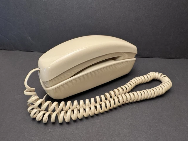 BELL VINTAGE LIGHT Tan Trim Line Touch Tone Phone Cream Ivory Beige £8. ...