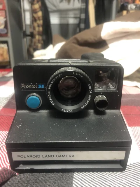 Vintage Polaroid Land Camera Pronto! RF SE instant camera with strap