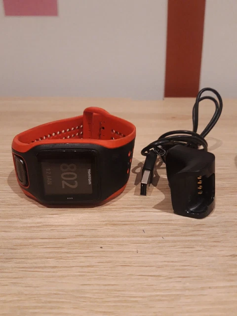 TOMTOM RUNNER 3 GPS Running Watch with Heart Rate Monitor Large