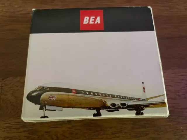 Vintage Schabak 942/14 B.E.A Comet C4 Airliner  1:600 MB