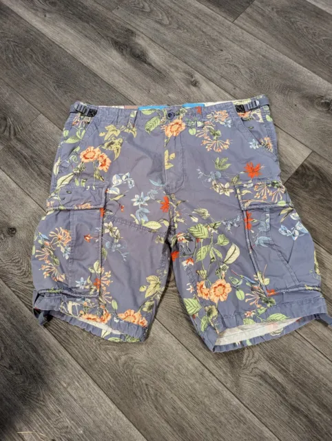 Jet Lag Floral Print Men's Cargo Shorts Size 38 limited edition Hawaiian
