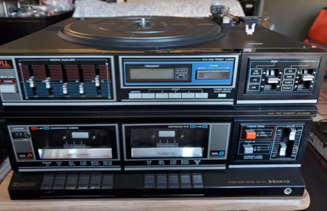 Vintage SANYO GXT-747A Stereo System