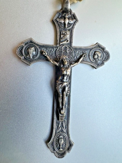 Portachiavi a forma di croce con glitter argento e croce in strass