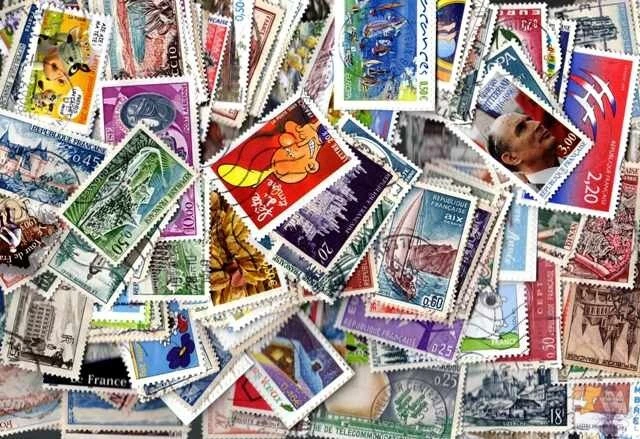 Lot De 17 Grands Timbres De France – Collection Variée – Idéal Pour Débuter