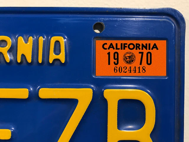 1971 California License Plate Registration Sticker, decal, YOM, CA