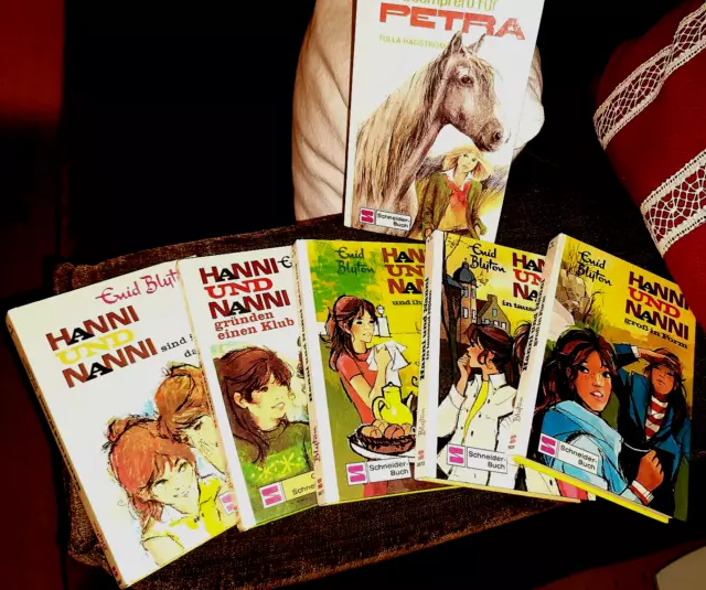 Blyton, Enid  5 Bücher Hanni und Nanni Gebundene Ausgaben & Hagström Traumpferd