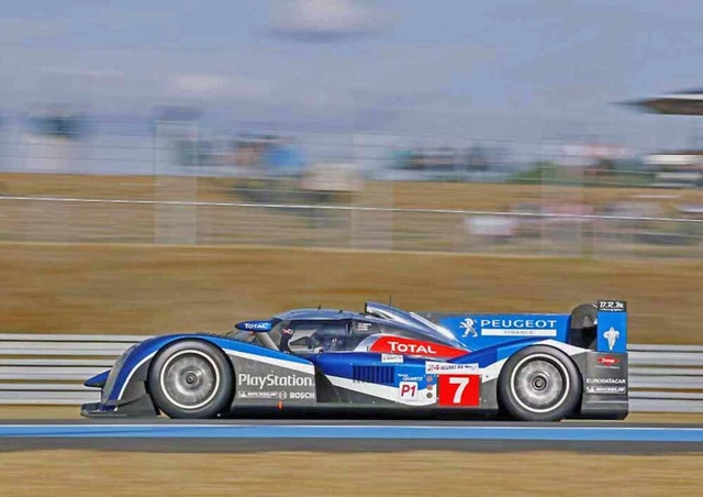 Marc Gene, 2011 Le Mans, Peugeot 908, A3 Photo