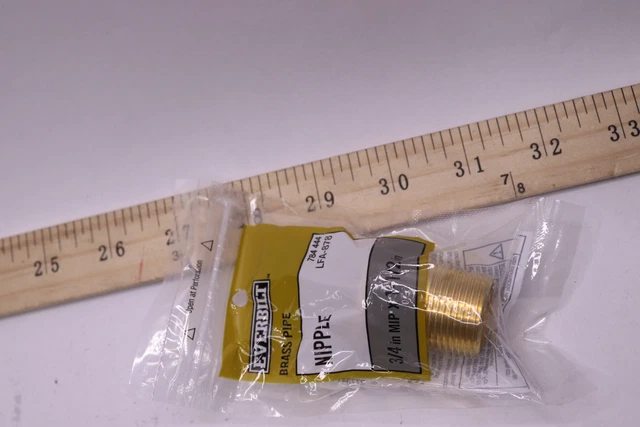 Everbilt Nipple Fitting Brass 3/4" x 1-1/2" LFA-878