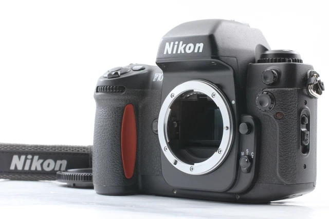 [Exc+5] Nikon F100 body 35mm SLR film camera Black w/ strap From JAPAN