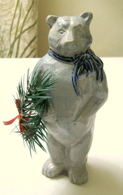 Vintage ROWE POTTERY Hand Crafted Glazed 6" CHRISTMAS BEAR w/Wreath