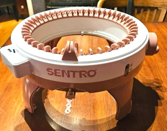 Sentro 48 Needles Smart Weaving Knitting Round Loom Machine with