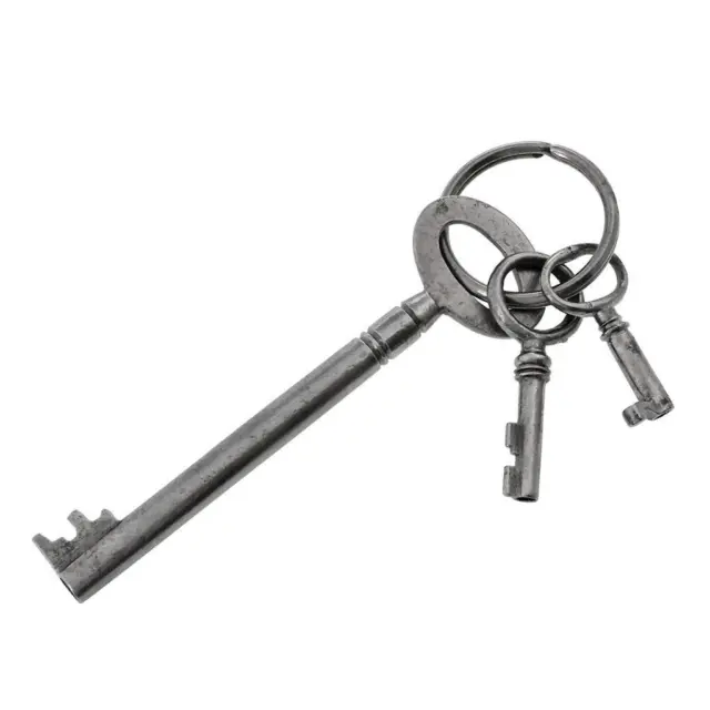 Antique Key x 3 - Group of Three Old Keys on a Ring - Job Lot - ref.k653
