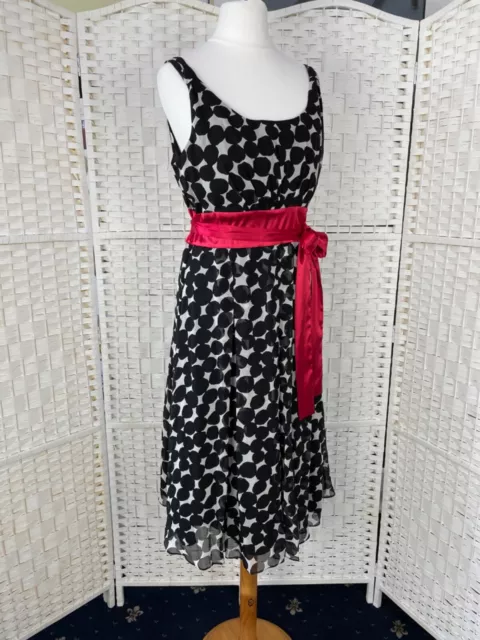 Hobbs black white spotty silk lined pretty dress red satin belt size 10 BNWT 2