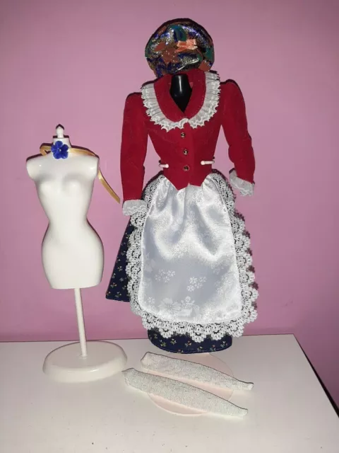 Abiti E Cappello Barbie German 1986 Dolls Of The World Superstar Dotw
