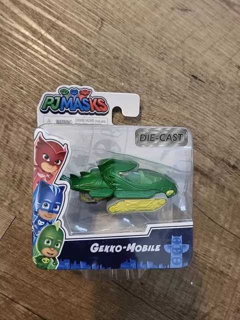 PJ Masks Die-Cast Gekko Mobile Car NEW Great Birthday Cake Topper Option