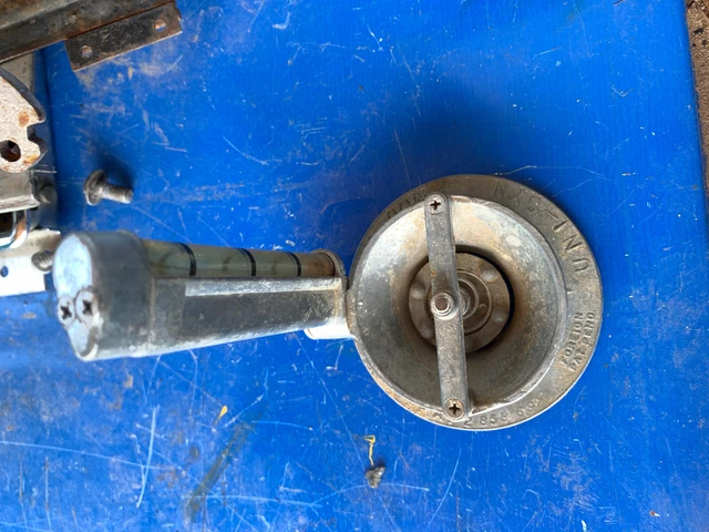 UNI SYN MODEL A Multiple Carb Synchronizer Preowed £16.93 - PicClick UK