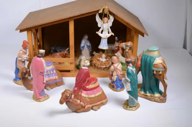 19pc Vintage Ceramic Hand-painted Nativity Scene 2" to 10"H & Wood Stable 14"H