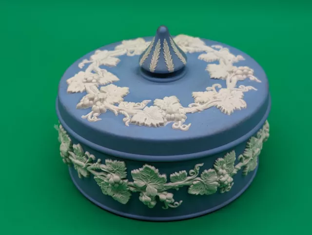 Vintage Wedgwood Pale Blue Jasperware Round Lidded Trinket Box Grapevine Scene