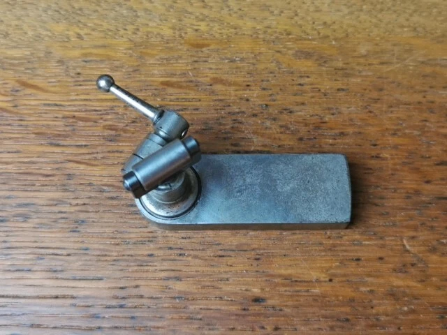 vintage-watchmakers-bench-lathe-roller-guide-tool-6cm-long