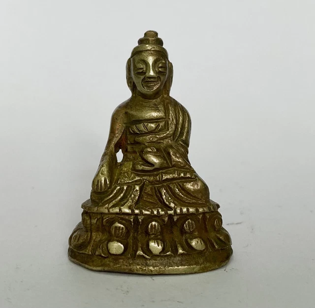 Late 19th Century antique Sino-Tibetan Buddhist bronze statue of Shakyamuni