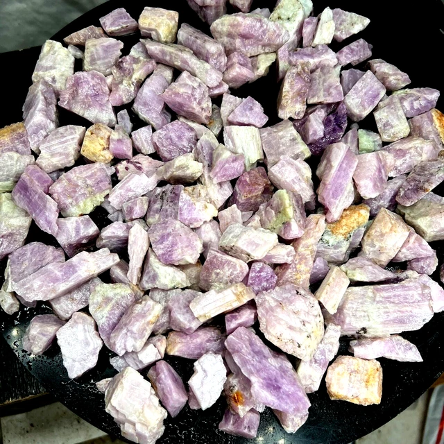 Kunzite Rough Lot 6.2Lbs Aaa Quality From Nigeria 2