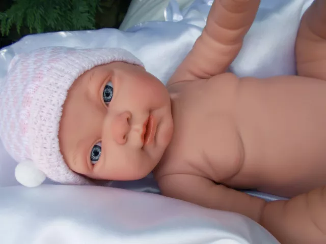 bébé Sofia jouet-reborn  fixxe sexuée par Miguel Llorensneuf en boite