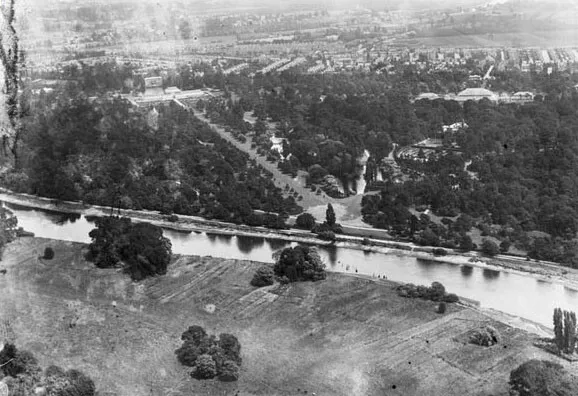 the Royal Botanic Gardens at Kew along Syon Vista, Kew, from England OLD PHOTO