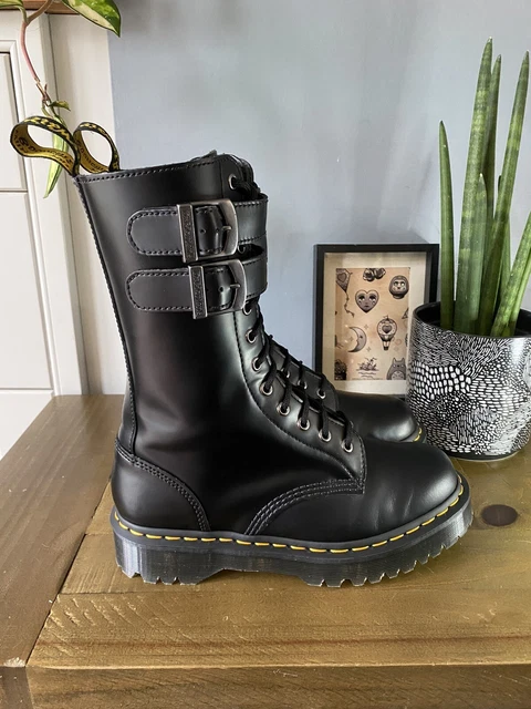 DR MARTENS CASPIAN Alternative black leather chunky Bex boots UK 7