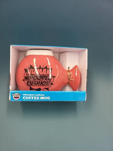 NIB Big Mouth Inc Whoopee Cushion 20 Ounce Ceramic Coffee Mug Funny Novelty Gift