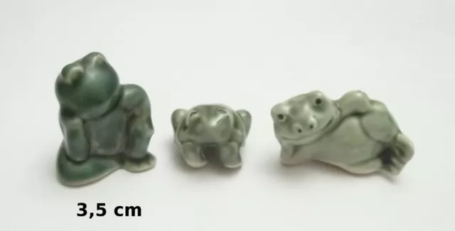 lot de 3 figurines grenouilles, bibelot, collection,frog, kikker  Gtp14-15