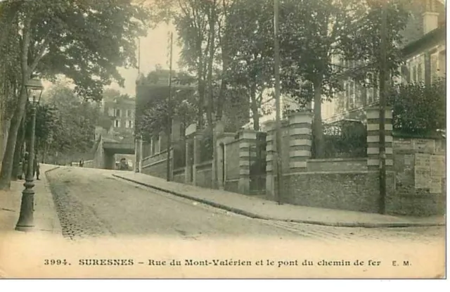 92.Suresnes.rue Du Mont Valerien Et Le Pont Du Chemin De Fer
