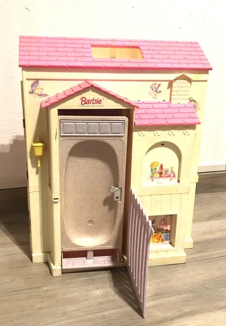 BARBIE LA Magica Casa Folding Pretty House Doll EUR 29 90