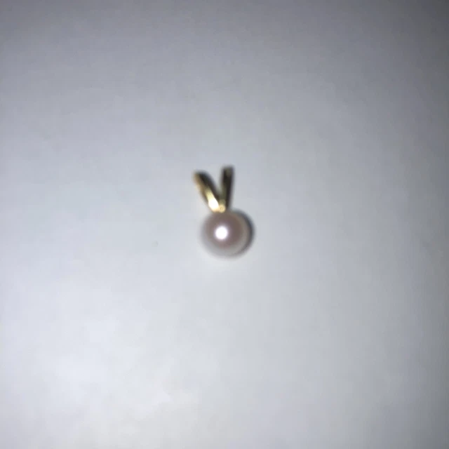14k gold pearl pendant estate jewelry