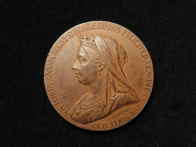 Queen Victoria Jubilee 1897 Royal Mint Bronze Medal d.55.5mm
